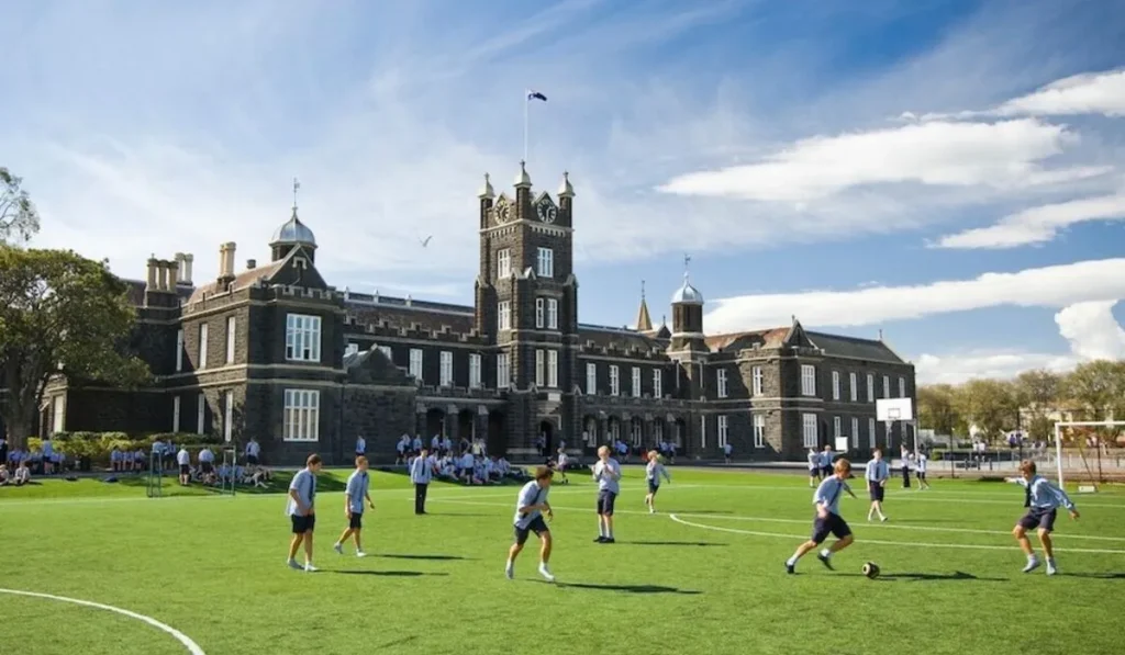 Melbourne school students